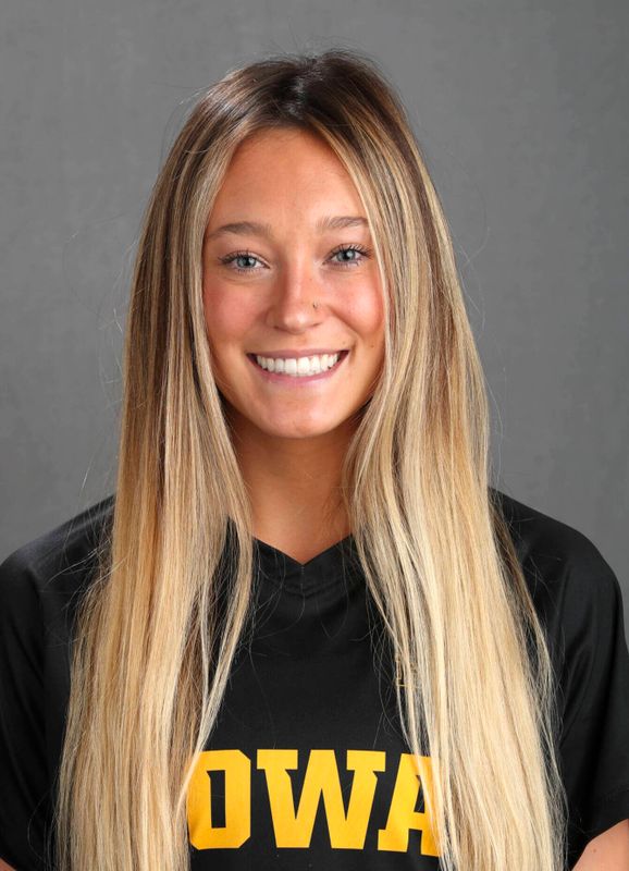 Skylar Alward - Women's Soccer - University of Iowa Athletics