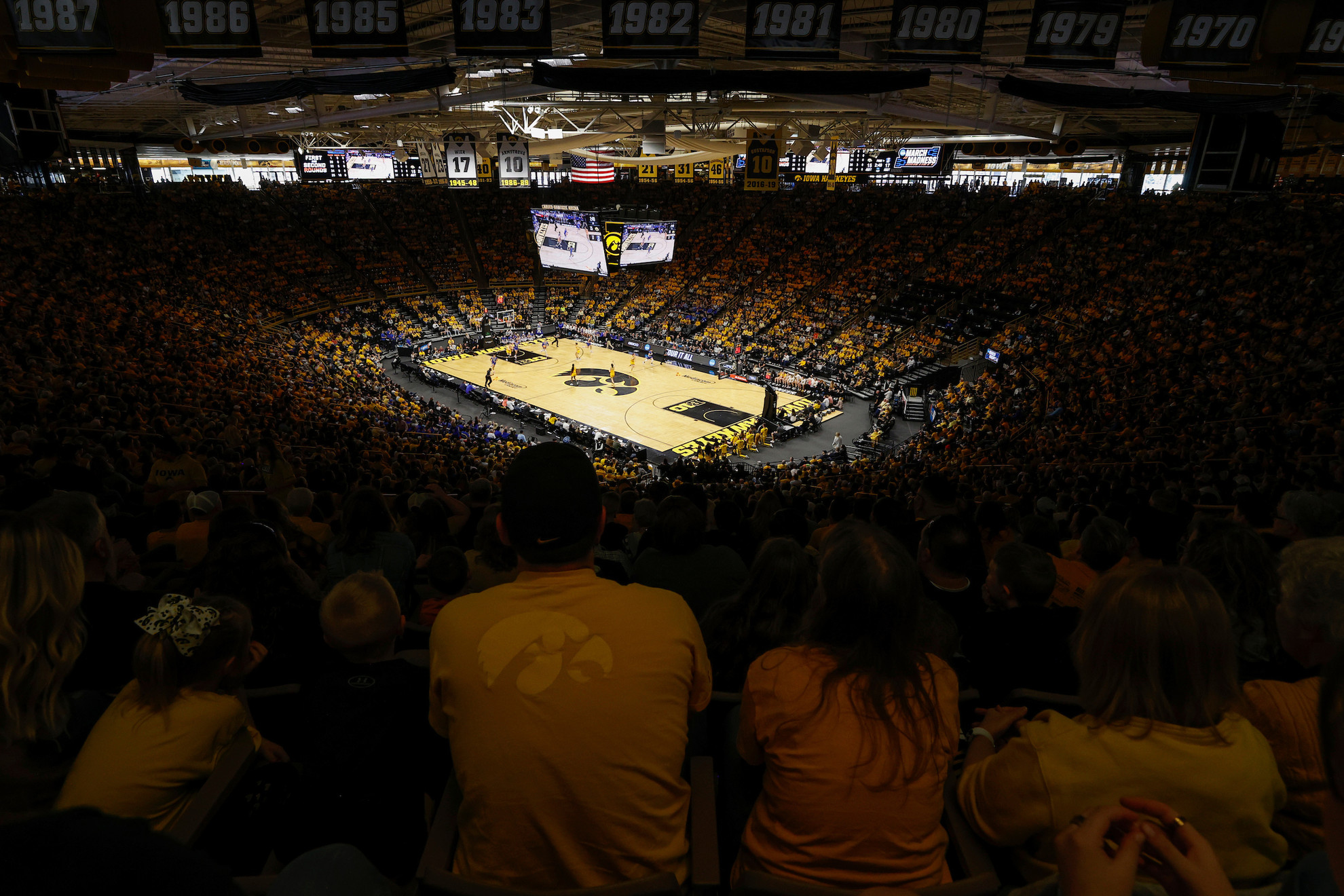 IOWA WOMEN'S BASKETBALL VS CREIGHTON NCAA RND 2 f82172d4-20220320_iowawbbsecondrndvscreighton0029