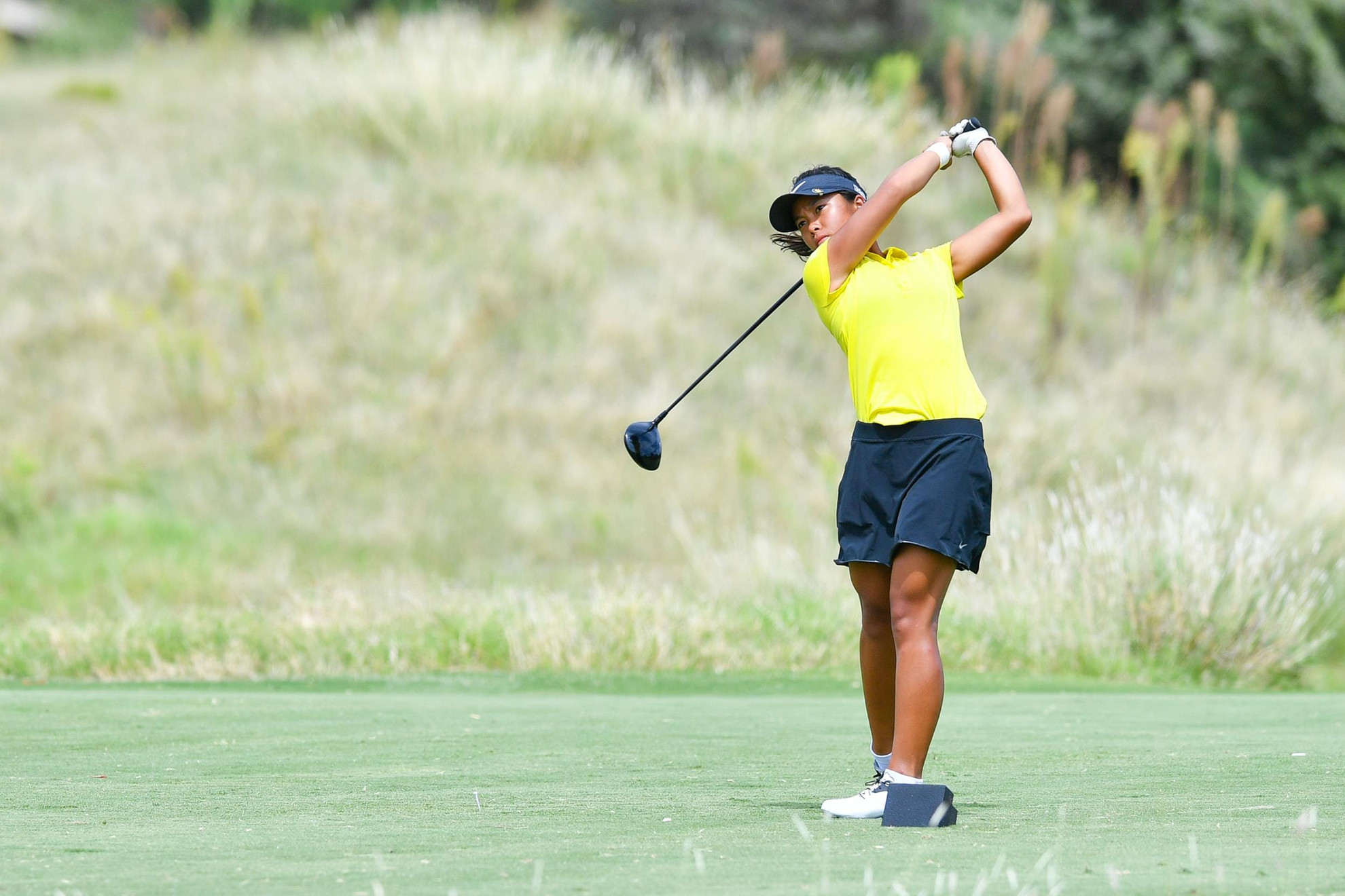 Jessie Sindlinger - Women's Golf 2016-17 - Iowa Hawkeyes Athletics