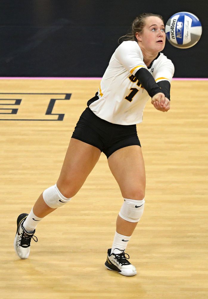 Iowa’s Joslyn Boyer (1) eyes the ball during the third set of their volleyball match at Carver-Hawkeye Arena in Iowa City on Sunday, Oct 13, 2019. (Stephen Mally/hawkeyesports.com)