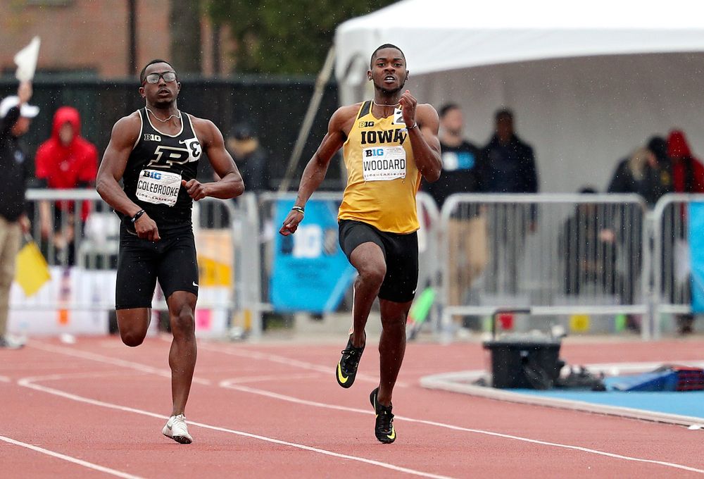 Iowa's Antonio Woodard runs the men’s 200 meter dash event on the third day of the Big Ten Outdoor Track and Field Championships at Francis X. Cretzmeyer Track in Iowa City on Sunday, May. 12, 2019. (Stephen Mally/hawkeyesports.com)