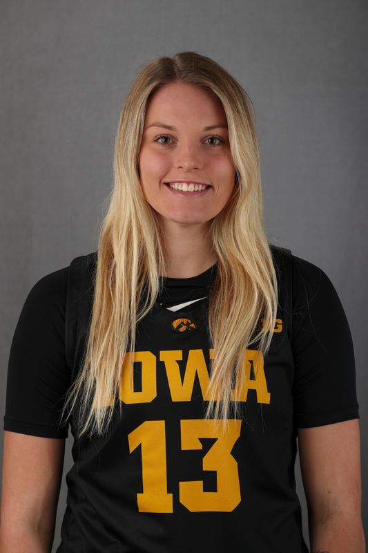 Shateah Wetering - Women's Basketball - University of Iowa Athletics