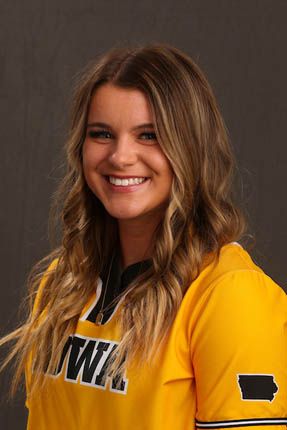 Tristin Doster - Softball - University of Iowa Athletics