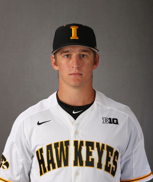 Sam Hojnar - Baseball - University of Iowa Athletics