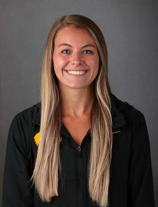 Kennedy Gilbertson - Women's Swim &amp; Dive - University of Iowa Athletics