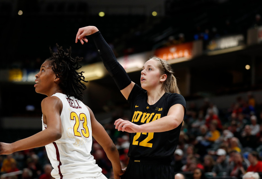 Iowa Hawkeyes guard Kathleen Doyle (22) 