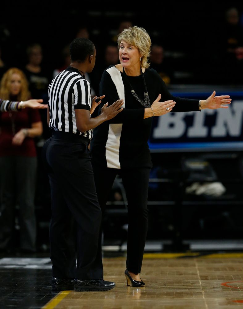 Head Coach Lisa Bluder