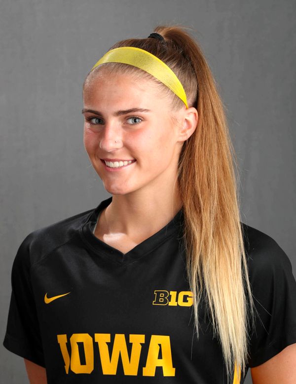 Maggie Johnston - Women's Soccer - University of Iowa Athletics