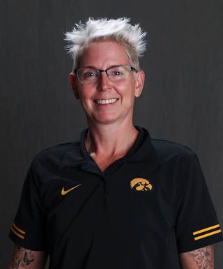 Erin Doud-Johnson - Softball - University of Iowa Athletics