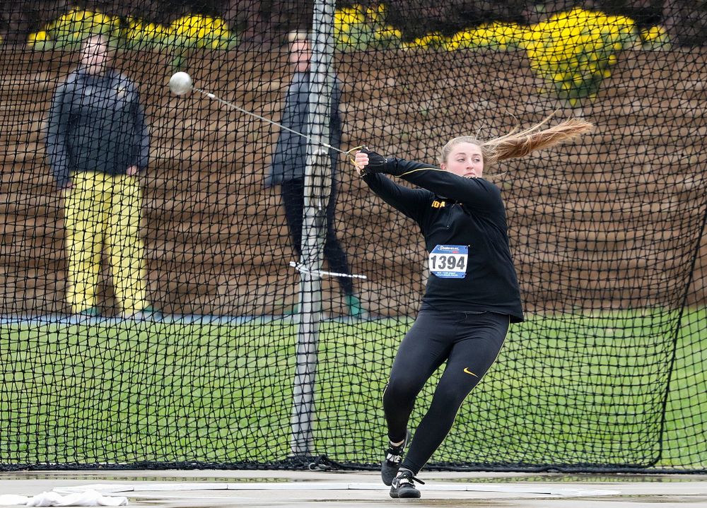 Iowa's Amanda Howe throws during the women's hammer event during the third day of the Drake Relays at Drake Stadium in Des Moines on Saturday, Apr. 27, 2019. (Stephen Mally/hawkeyesports.com)