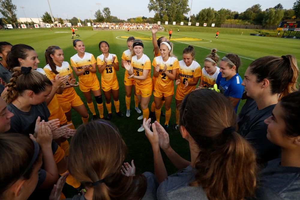 The Iowa Hawkeyes against the Missouri Tigers Friday, August 17, 2018 at the Iowa Soccer Complex. (Brian Ray/hawkeyesports.com)