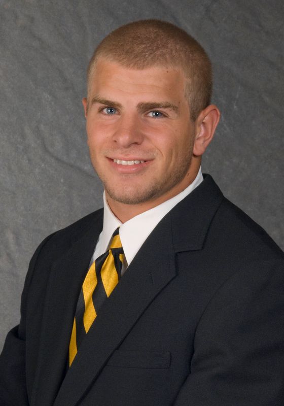 John Lowdermilk - Football - University of Iowa Athletics