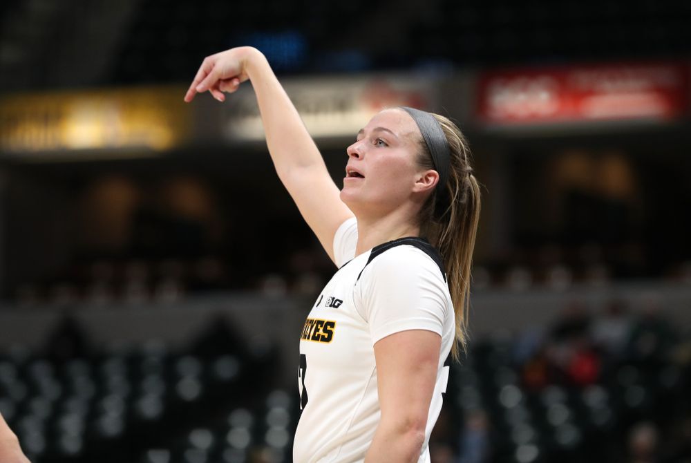 Iowa Hawkeyes guard Makenzie Meyer (3) against the Indiana Hoosiers in the quarterfinals of the Big Ten Tournament Friday, March 8, 2019 at Bankers Life Fieldhouse in Indianapolis, Ind. (Brian Ray/hawkeyesports.com)
