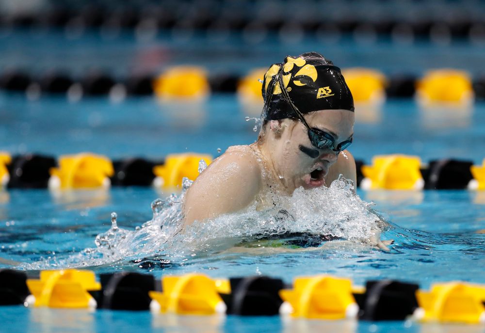 Lexi Horner swims the breaststroke leg of the 200 yard medley relay during the Black and Gold Intrasquad Saturday, September 29, 2018 at the Campus Recreation and Wellness Center. (Brian Ray/hawkeyesports.com)