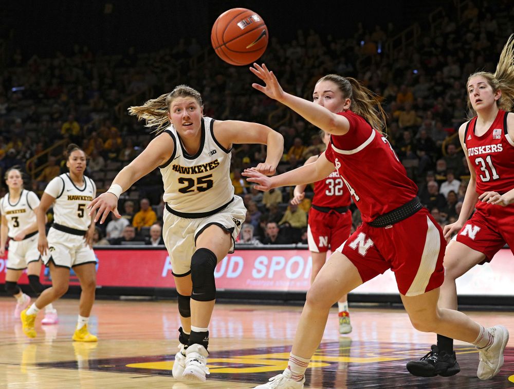 Iowa Hawkeyes forward Monika Czinano (25) tries to chase down a loose ball during the fourth quarter of the game at Carver-Hawkeye Arena in Iowa City on Thursday, February 6, 2020. (Stephen Mally/hawkeyesports.com)