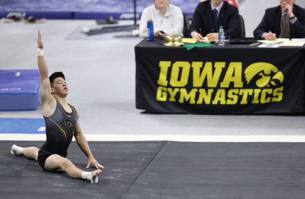 Iowa's Bennet Huang competes on the floor against Oklahoma Saturday, February 9, 2019 at Carver-Hawkeye Arena. (Brian Ray/hawkeyesports.com)