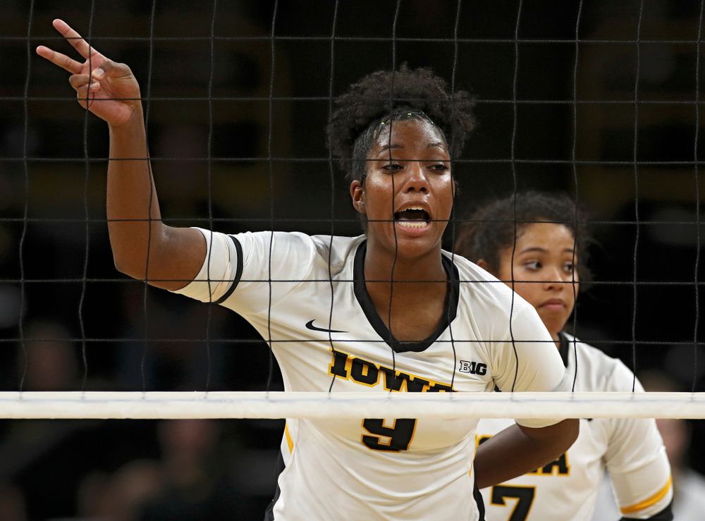 Iowa’s Amiya Jones (9) shouts to her teammates before a serve during the second set of their Big Ten/Pac-12 Challenge match against Colorado at Carver-Hawkeye Arena in Iowa City on Friday, Sep 6, 2019. (Stephen Mally/hawkeyesports.com)