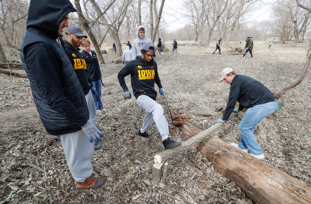 Hawkeye Football players volunteer during the Iowa Athletics Department's annual Day of Caring Sunday, April 22, 2018. (Brian Ray/hawkeyesports.com)