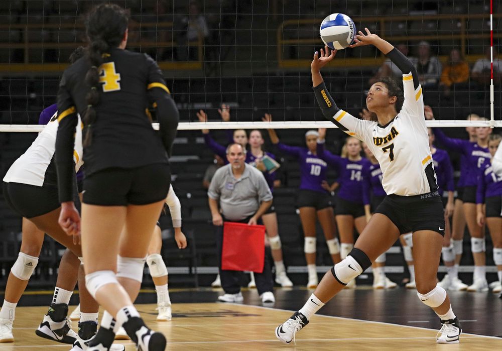 Iowa’s Brie Orr (7) sets the ball during their Big Ten/Pac-12 Challenge match at Carver-Hawkeye Arena in Iowa City on Saturday, Sep 7, 2019. (Stephen Mally/hawkeyesports.com)