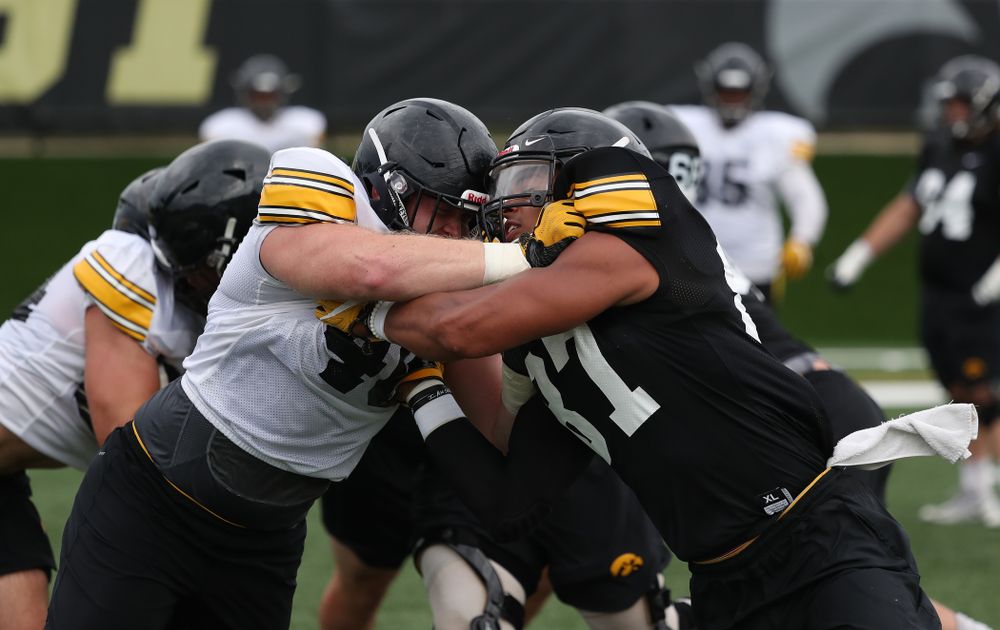Iowa Hawkeyes defensive end Parker Hesse (40) and tight end Noah Fant (87) during practice No. 4 of Fall Camp Monday, August 6, 2018 at the Hansen Football Performance Center. (Brian Ray/hawkeyesports.com)