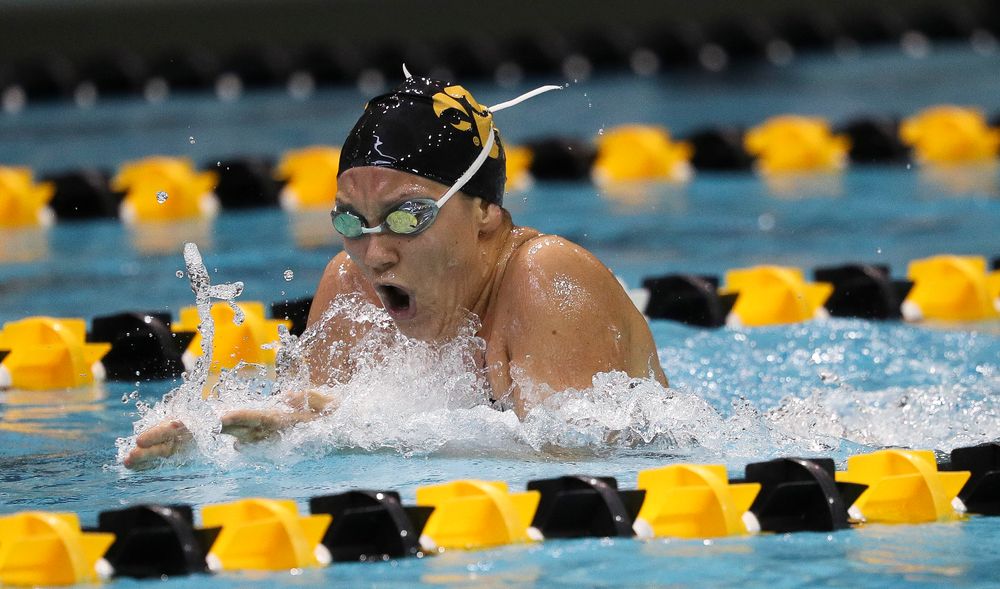 Iowa's Devin Jacobs competes in the 400-yard individual medley during a meet against Michigan and Denver at the Campus Recreation and Wellness Center on November 3, 2018. (Tork Mason/hawkeyesports.com)