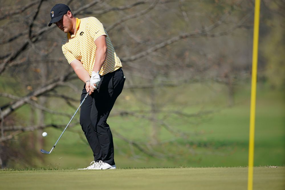 Iowa's Alex Schaake chips onto the green during the third round of the Hawkeye Invitational at Finkbine Golf Course in Iowa City on Sunday, Apr. 21, 2019. (Stephen Mally/hawkeyesports.com)