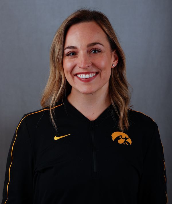 Jessa Hansen Parker - Women's Gymnastics - University of Iowa Athletics