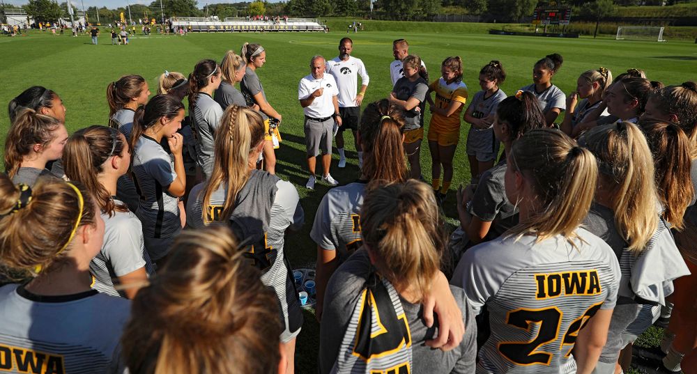 Iowa head coach Dave DiIanni talks with his team after their match at the Iowa Soccer Complex in Iowa City on Sunday, Sep 1, 2019. (Stephen Mally/hawkeyesports.com)