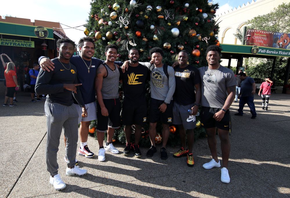 The Iowa Hawkeyes during an Outback Bowl team event Saturday, December 29, 2018 at Busch Gardens in Tampa, FL. (Brian Ray/hawkeyesports.com)