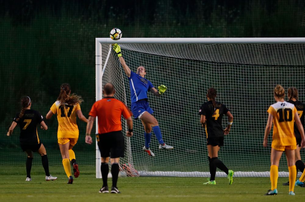 Iowa Hawkeyes Claire Graves (1) against the Missouri Tigers Friday, August 17, 2018 at the Iowa Soccer Complex. (Brian Ray/hawkeyesports.com)