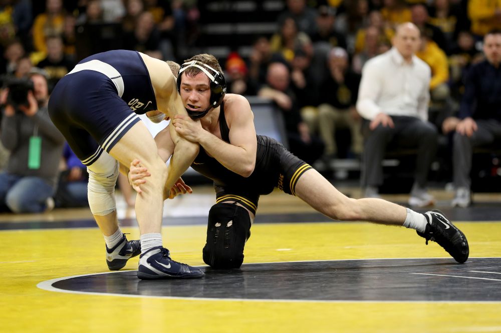 Iowa’s Spencer Lee wrestles Penn State’s Brandon Meredith at 125 pounds Friday, January 31, 2020 at Carver-Hawkeye Arena.Lee won the match by technical fall. (Brian Ray/hawkeyesports.com)