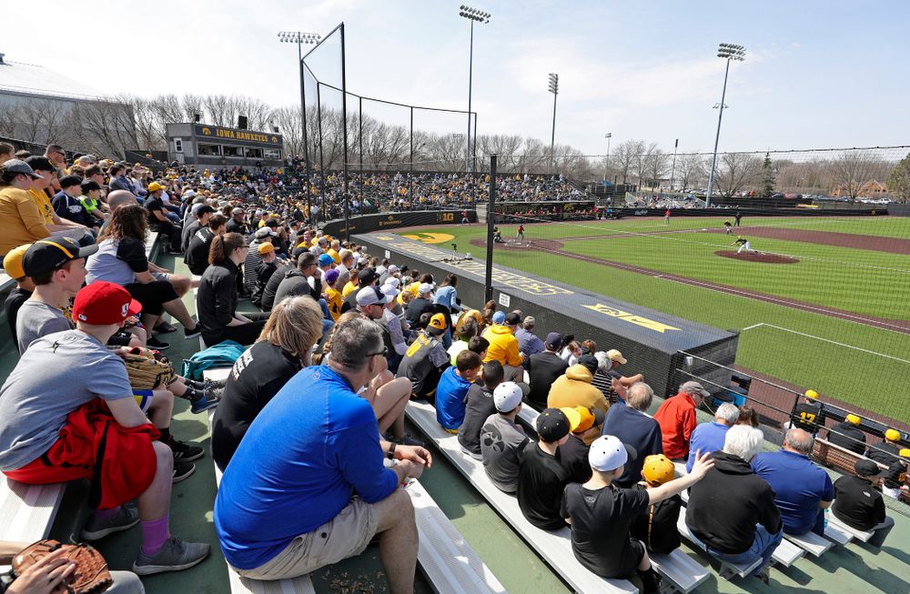 Fans look on during the second inning of their game against Rutgers at Duane Banks Field in Iowa City on Saturday, Apr. 6, 2019. (Stephen Mally/hawkeyesports.com)