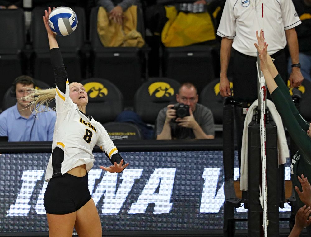 Iowa’s Kyndra Hansen (8) lines up a kill during the third set of their volleyball match at Carver-Hawkeye Arena in Iowa City on Sunday, Oct 13, 2019. (Stephen Mally/hawkeyesports.com)
