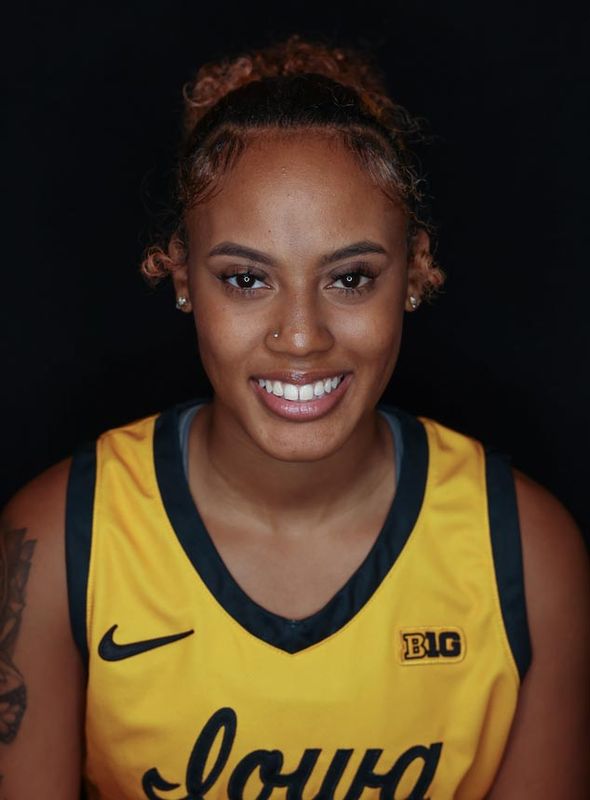 Kennise Johnson - Women's Basketball - University of Iowa Athletics