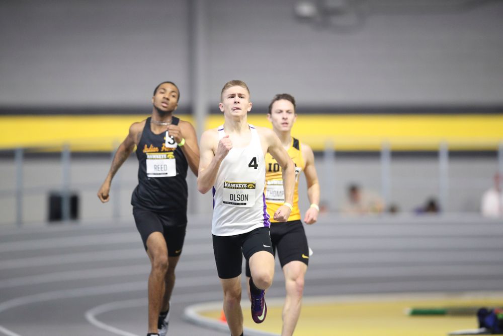 Iowa’s Tyler Olson runs the men’s 600 meter run event during the Hawkeye Invitational at the Recreation Building in Iowa City on Saturday, January 11, 2020. (Stephen Mally/hawkeyesports.com)