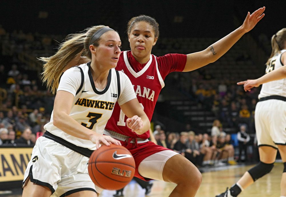 Iowa Hawkeyes guard Makenzie Meyer (3) drives with the ball during the second quarter of their game at Carver-Hawkeye Arena in Iowa City on Sunday, January 12, 2020. (Stephen Mally/hawkeyesports.com)