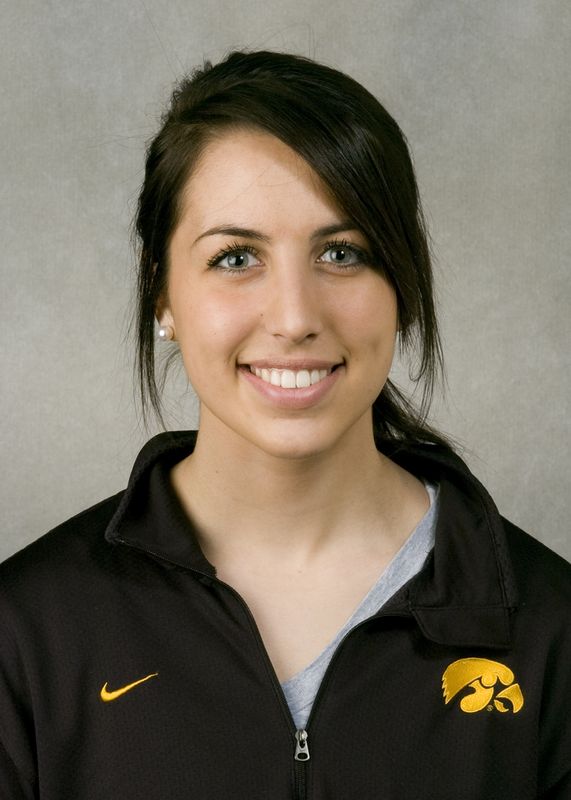 Millie Heuer - Women's Rowing - University of Iowa Athletics