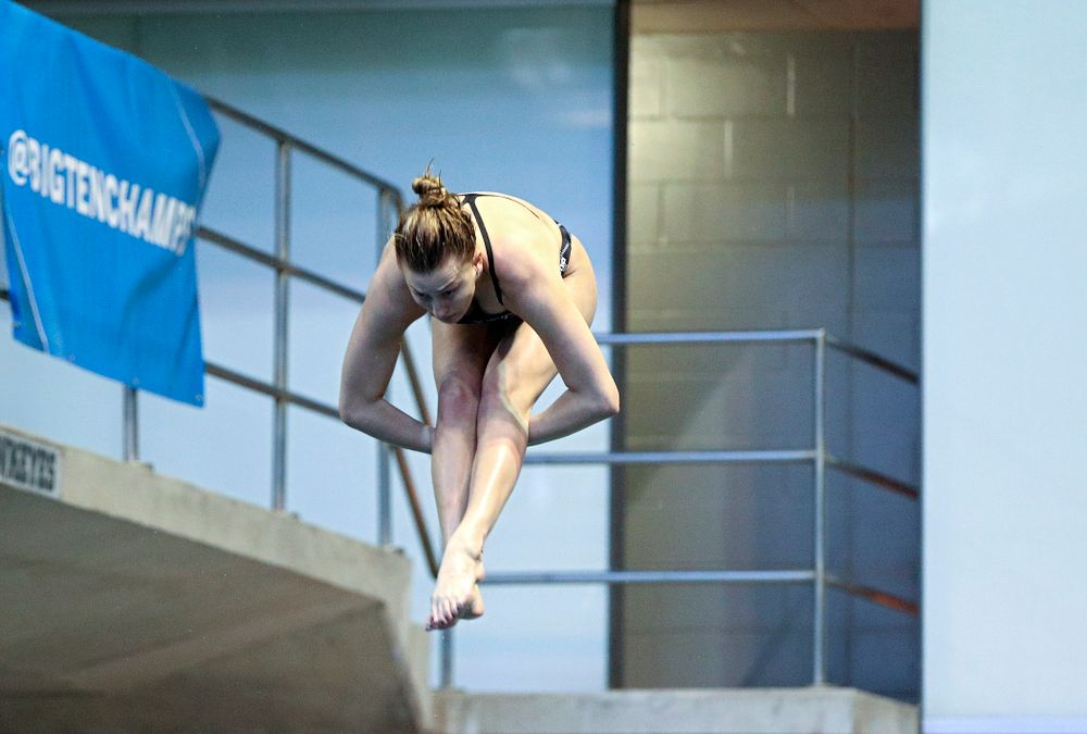 Iowa’s Samantha Tamborski competes in the women’s 1 meter diving consolation finals event during the 2020 Women’s Big Ten Swimming and Diving Championships at the Campus Recreation and Wellness Center in Iowa City on Thursday, February 20, 2020. (Stephen Mally/hawkeyesports.com)