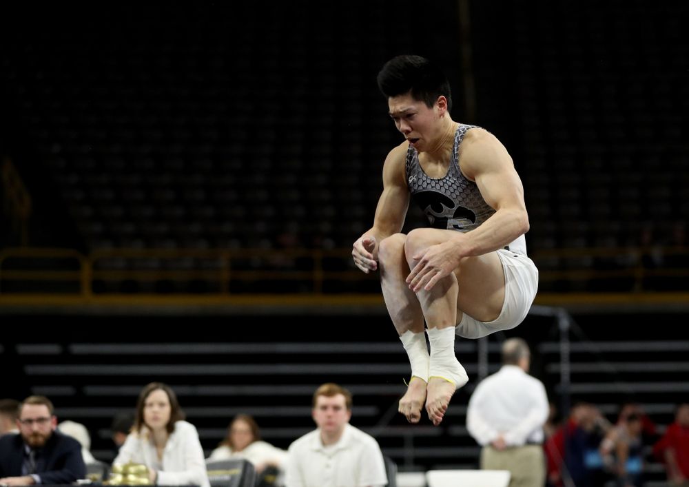 Iowa’s Bennet Huang competes on the floor against UIC and Minnesota Saturday, February 1, 2020 at Carver-Hawkeye Arena. (Brian Ray/hawkeyesports.com)