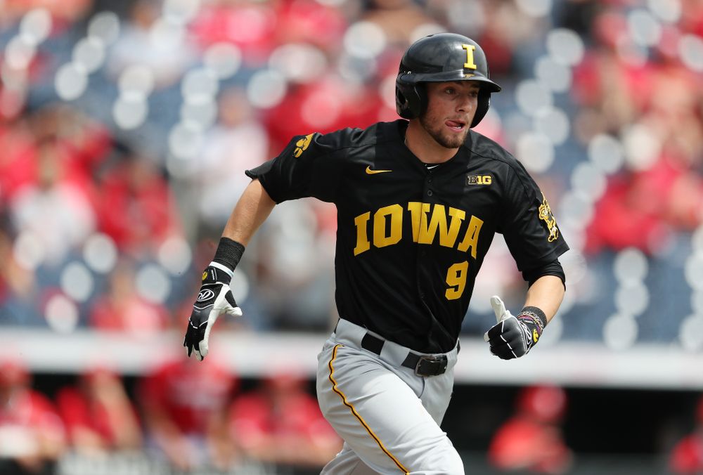 Iowa Hawkeyes outfielder Ben Norman (9) against the Nebraska Cornhuskers in the first round of the Big Ten Baseball Tournament Friday, May 24, 2019 at TD Ameritrade Park in Omaha, Neb. (Brian Ray/hawkeyesports.com)