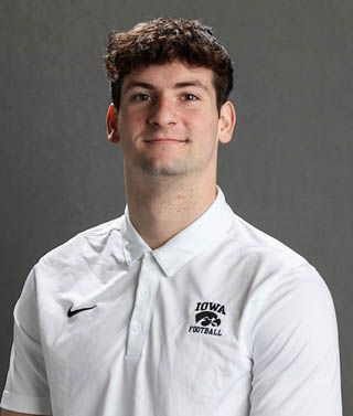 Max Hoskins - Football - University of Iowa Athletics