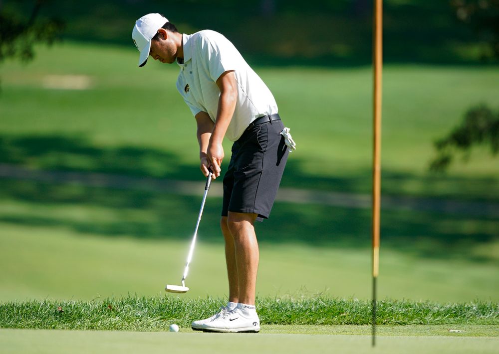 Iowa’s Joe Kim putts during the second day of the Golfweek Conference Challenge at the Cedar Rapids Country Club in Cedar Rapids on Monday, Sep 16, 2019. (Stephen Mally/hawkeyesports.com)