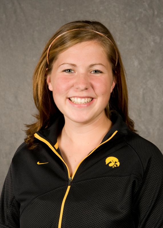 Sheila Rinozzi - Women's Rowing - University of Iowa Athletics