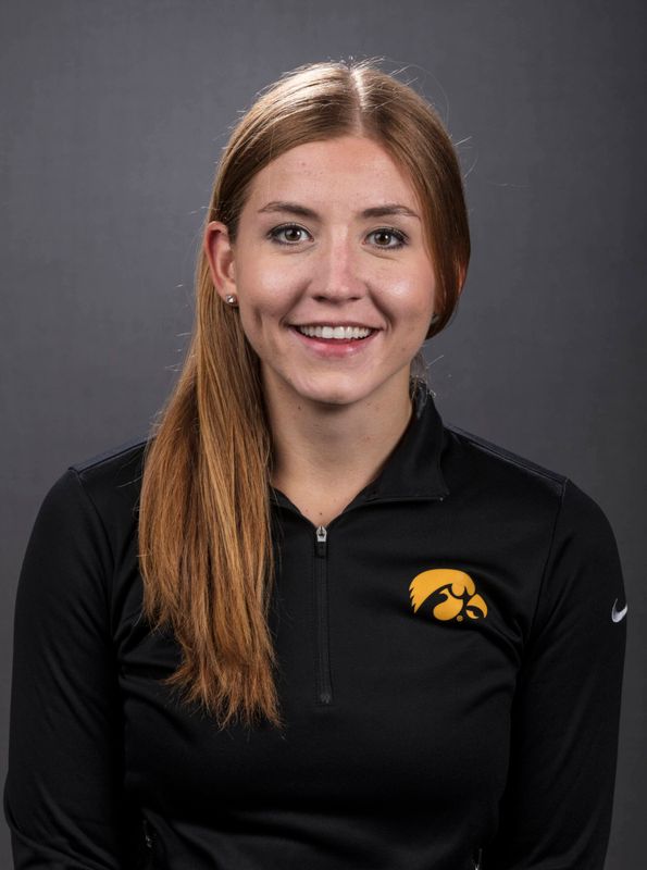 Izzy Dolba - Women's Rowing - University of Iowa Athletics