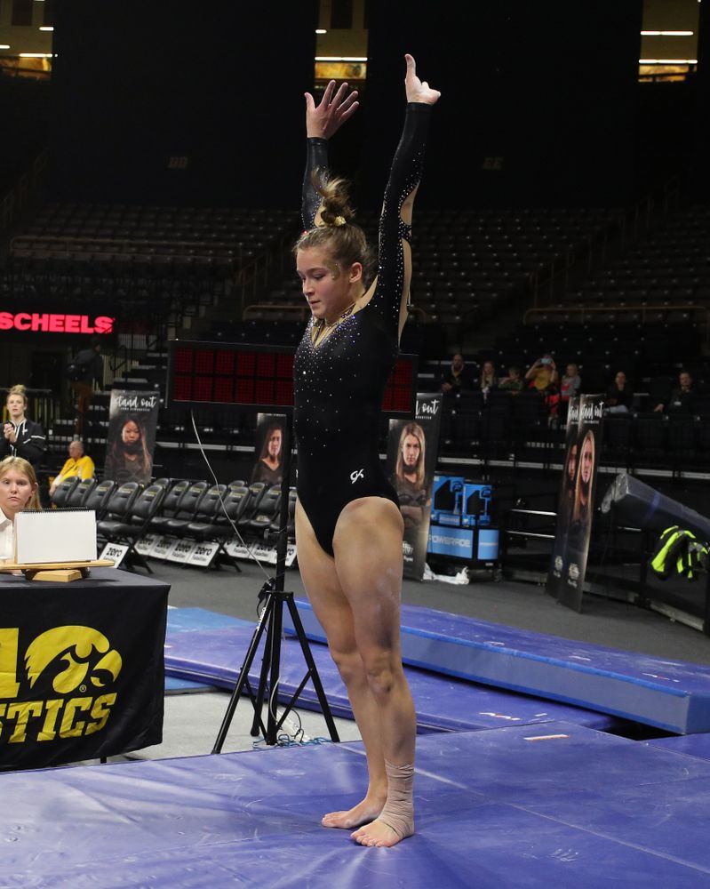 Iowa's Mackienzie Vance competes on the vault during their meet against Southeast Missouri State Friday, January 11, 2019 at Carver-Hawkeye Arena. (Brian Ray/hawkeyesports.com)