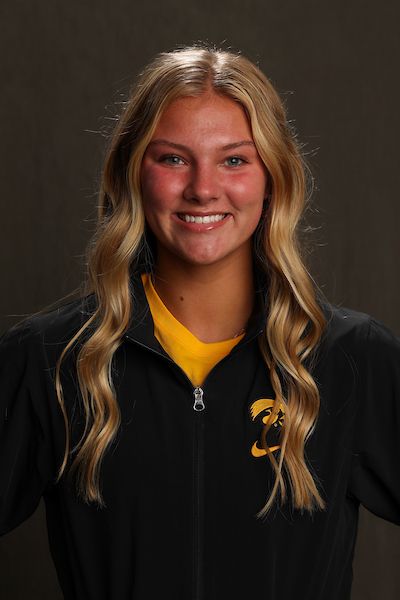Olivia Swalley - Women's Swim &amp; Dive - University of Iowa Athletics