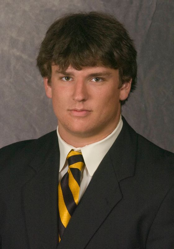 Nolan MacMillan - Football - University of Iowa Athletics