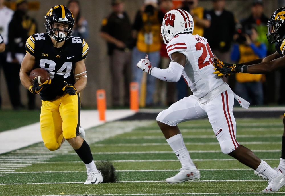 Iowa Hawkeyes wide receiver Nick Easley (84) runs the ball during a game against Wisconsin at Kinnick Stadium on September 22, 2018. (Tork Mason/hawkeyesports.com)