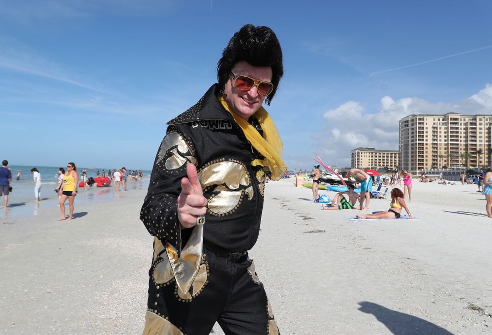 Hawkeye Elvis during the Outback Bowl Beach Day Sunday, December 30, 2018 at Clearwater Beach. (Brian Ray/hawkeyesports.com)