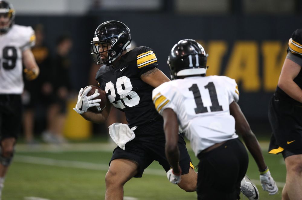Iowa Hawkeyes running back Toren Young (28) during preparation for the 2019 Outback Bowl Monday, December 17, 2018 at the Hansen Football Performance Center. (Brian Ray/hawkeyesports.com)
